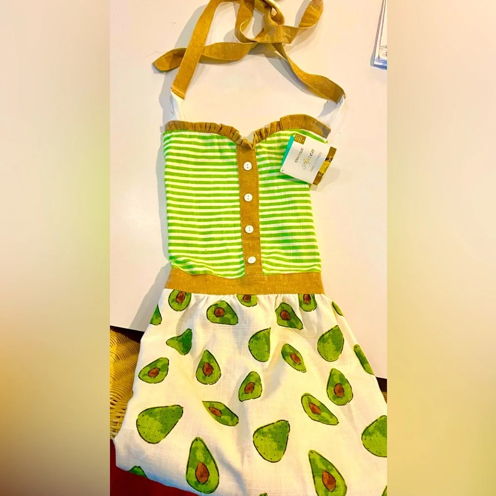 🥑Avocado Apron OSFM NWT